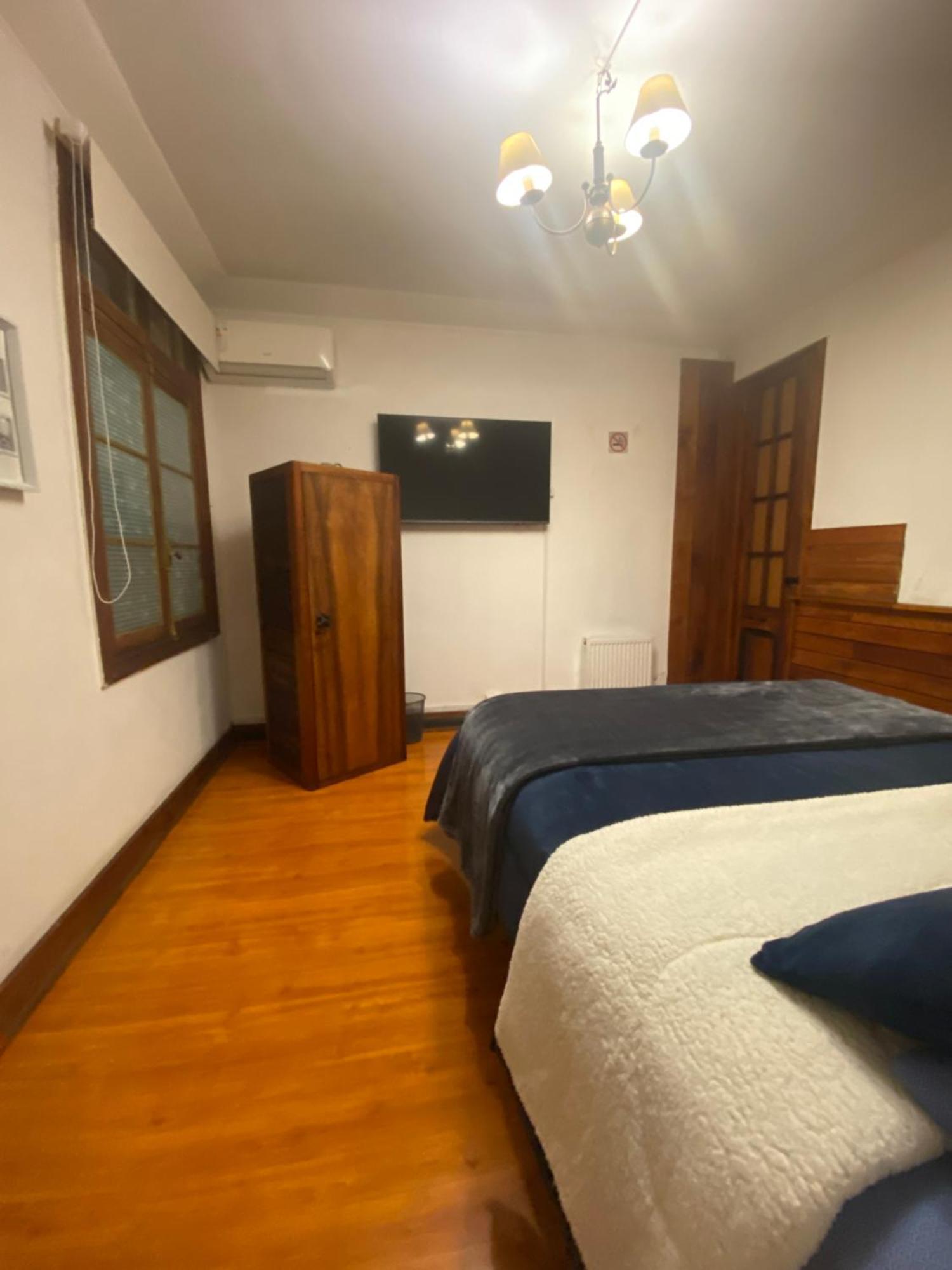 Maktvb Montt - Hostal Boutique Santiago