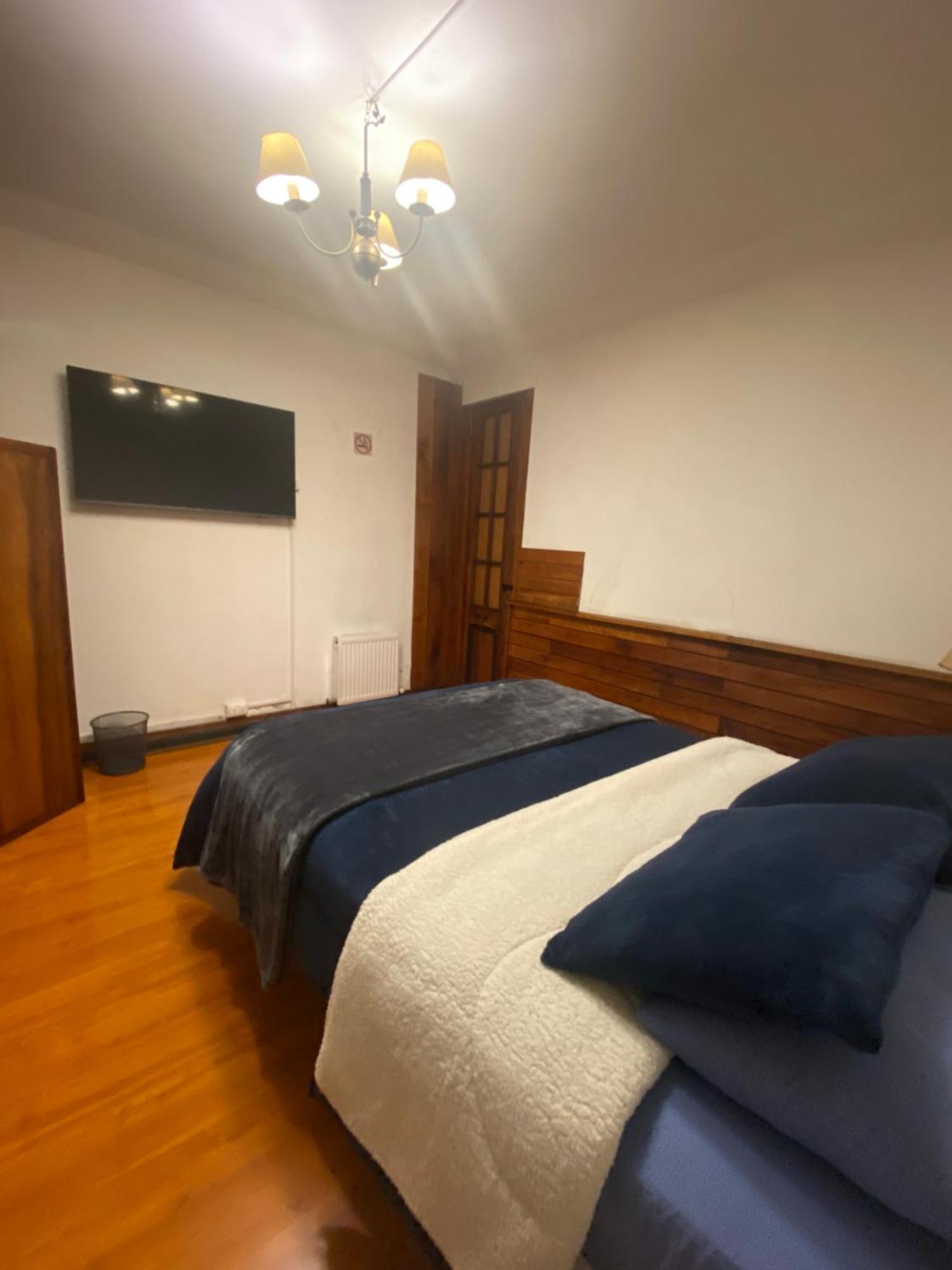 Maktvb Montt - Hostal Boutique Santiago